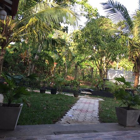 Mirewon Guest Hotel Weligama Ngoại thất bức ảnh