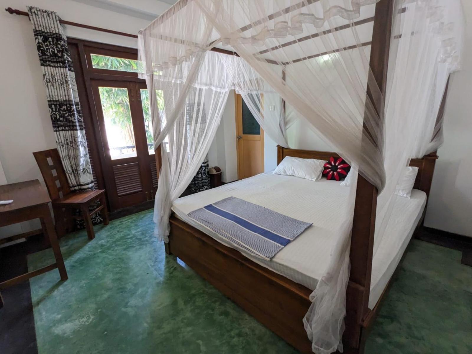 Mirewon Guest Hotel Weligama Ngoại thất bức ảnh