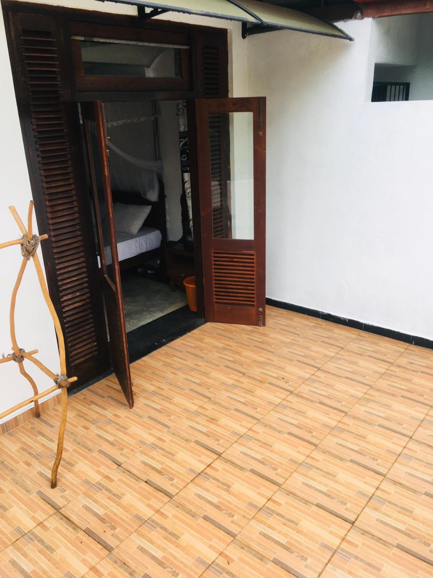 Mirewon Guest Hotel Weligama Ngoại thất bức ảnh