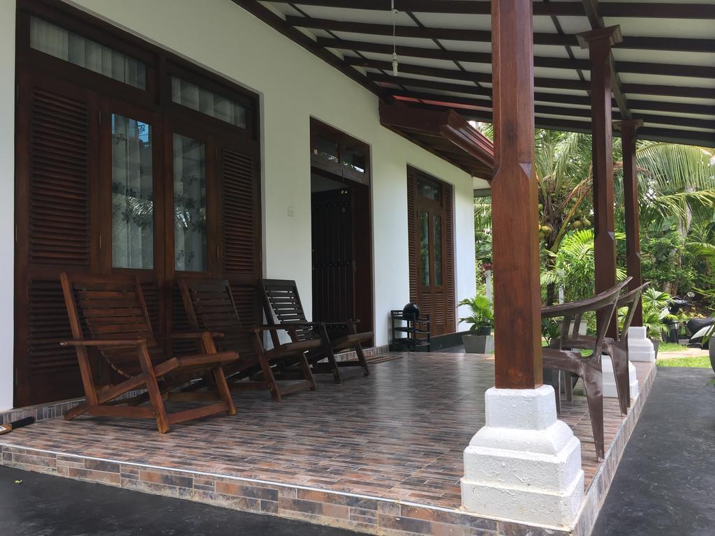 Mirewon Guest Hotel Weligama Ngoại thất bức ảnh